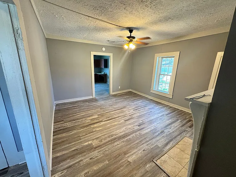 74 Martin Luther King Jr Dr — Photo 14