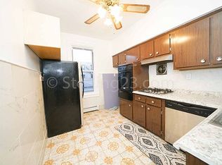14-31 31st Dr #3, Astoria, NY 11106