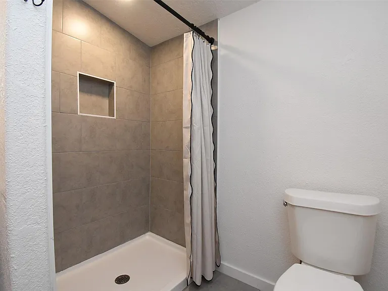 26257 Red Oak Ln — Photo 8