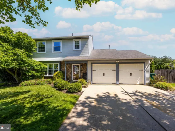 3 Linden Tree Ln, Eastampton, NJ 08060