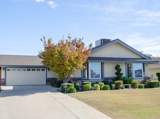 4306 Skye Dr, Bakersfield, CA 93308
