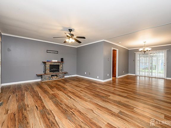 4th image of 7 Ebbtide Ln
