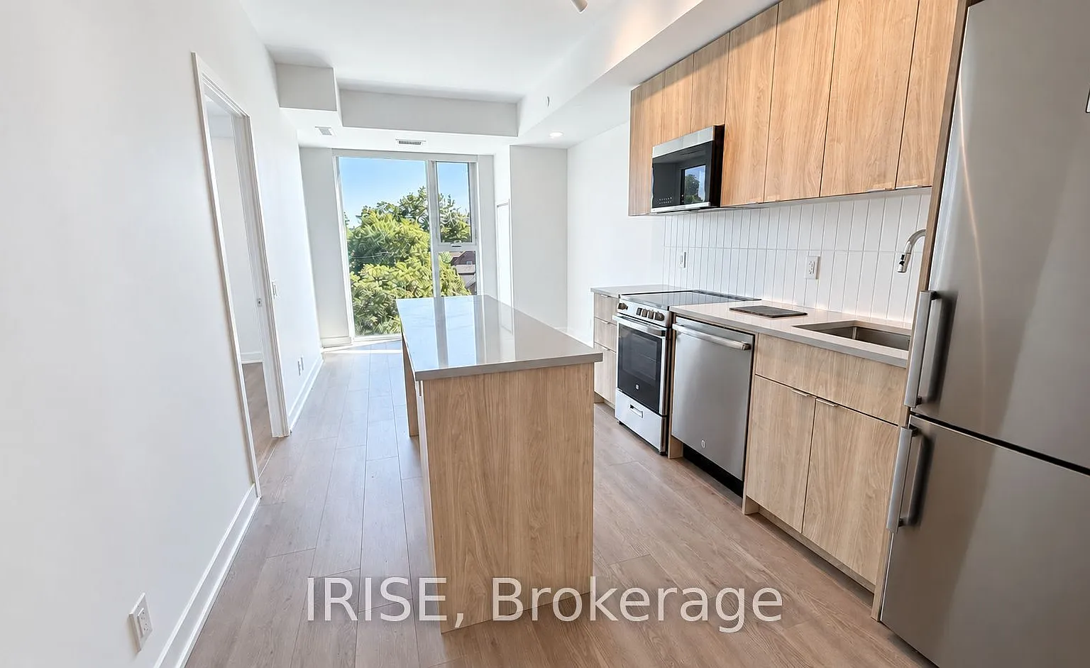 2 bed, $3,400 — Photo 1