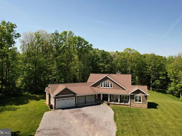 518 Two Mile Rd, Howard, PA 16841