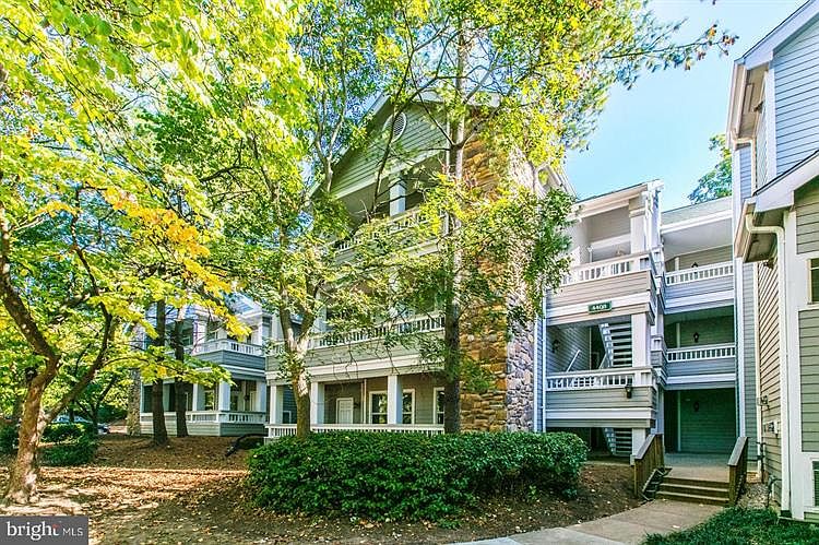1st image of 4408 Helmsford Ln APT 304
