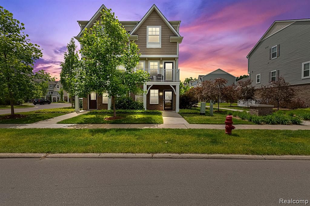560 Parkdale Ln, Ferndale, MI 48220 Zillow