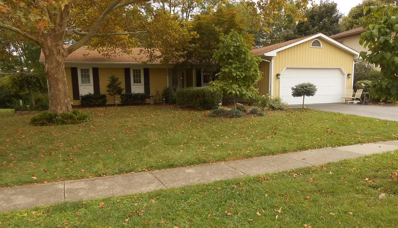 2659 Clark Dr photo 1
