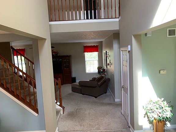 Entry way