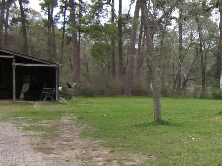 4018 E Mossy Oaks Rd — Photo 6
