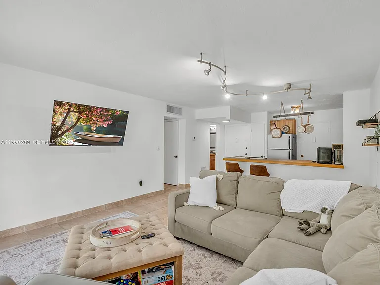 7403 SW 82nd St #201N — Photo 19