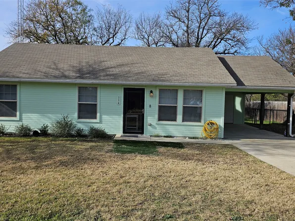 114 Shady Springs Dr, Bridgeport, TX 76426