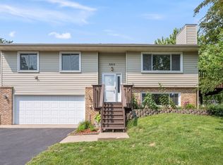 3855 Denmark Ave, Eagan, MN 55123