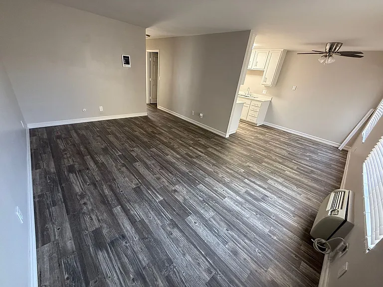 Spacious 2 Bedroom Apartments at The Courtyards in El Cajon — Photo 22
