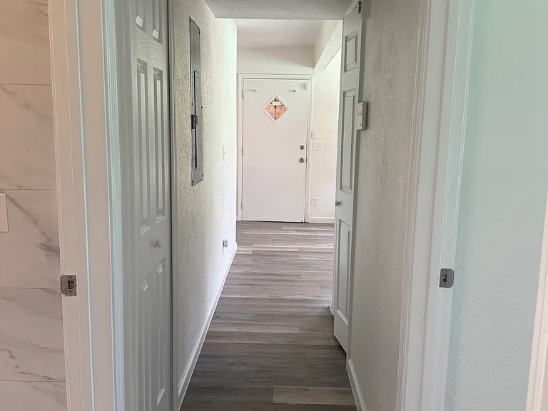 1016 Ardoon St — Photo 13