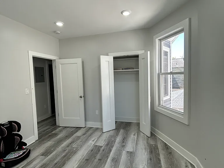 119 Laurel Ave #2 — Photo 3