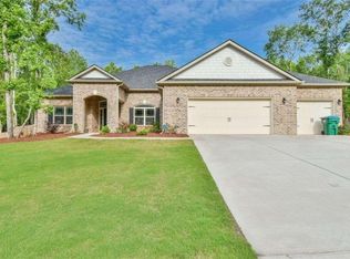 405 River Mansion Dr, Jefferson, GA 30549