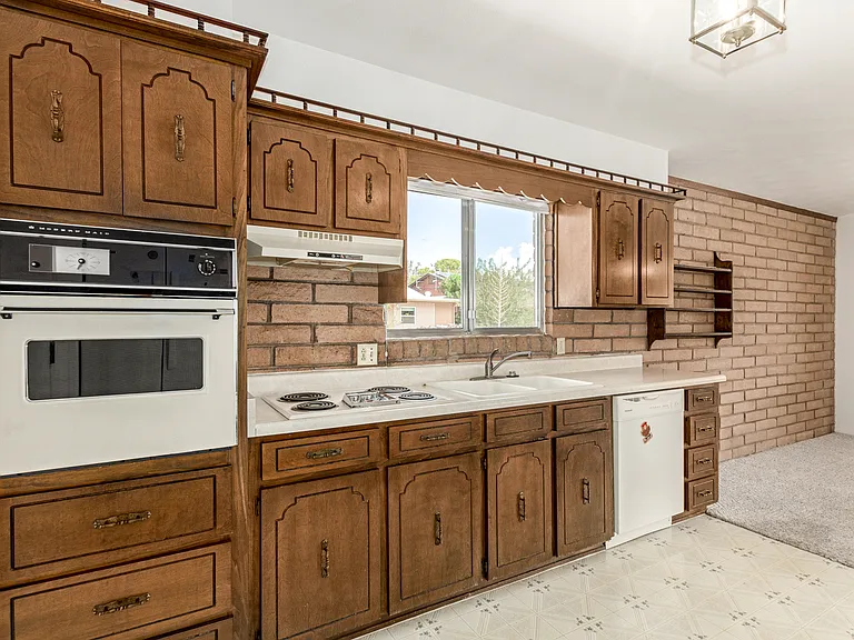 16381 S Observatory Pl — Photo 16