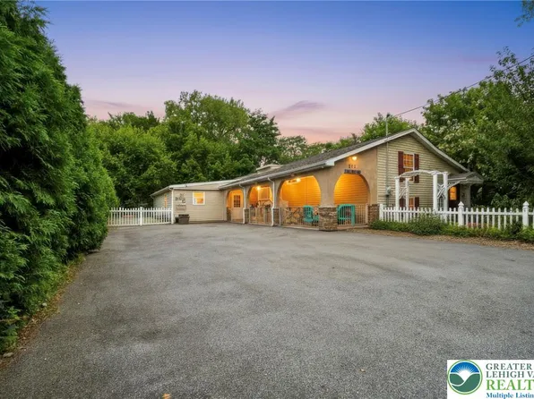 303 W Madison St, Easton, PA 18042