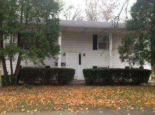 304 W Cherry St, Mason, MI 48854