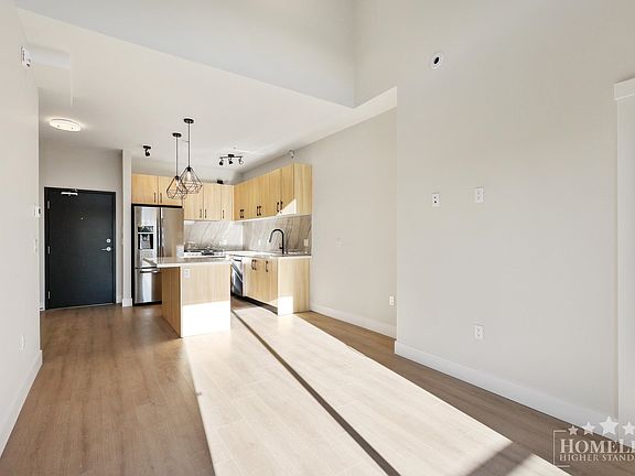 4th image of 14858 60th Ave #304