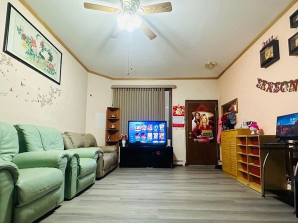 (undisclosed Address)