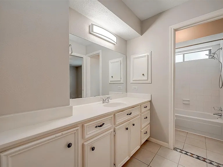 22114 Rockchester Dr — Photo 38