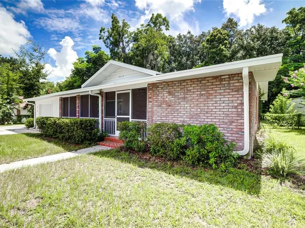 614 Powell St, Wildwood, FL 34785