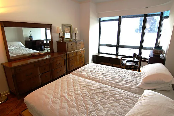 Rented by FirstService Realty (legacy) | media 12