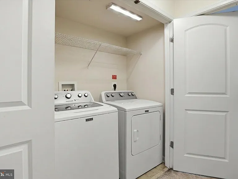 4719 Cambria Rd — Photo 34