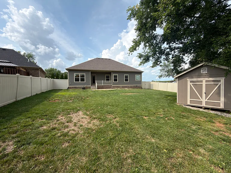 4201 Legacy Pointe St — Photo 30
