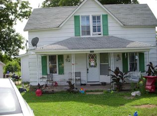 1195 Fox Creek Rd, Mountain Grove, MO 65711