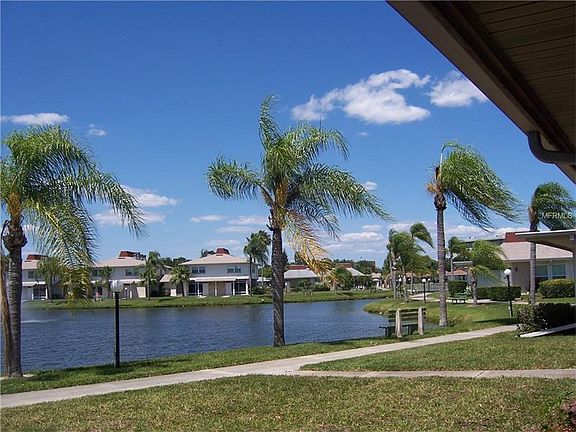 3rd image of 4324 Tahitian Gardens Cir APT H