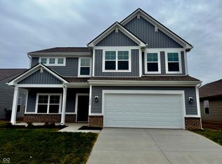 1490 Hardwood Dr, Sheridan, IN 46032