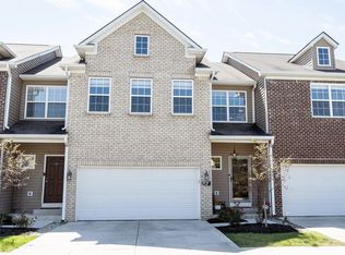 9749 Thorne Cliff Way UNIT 102, Fishers, IN