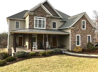 2237 Pearl Ln, Harrisonburg, VA 22801