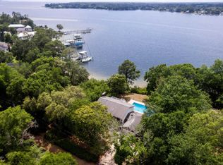 619 Nelson Point Rd, Niceville, FL 32578