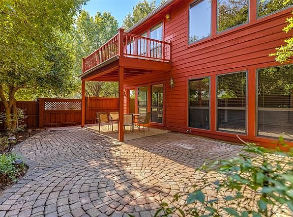 3rd image of 6514 Kathleen Ct