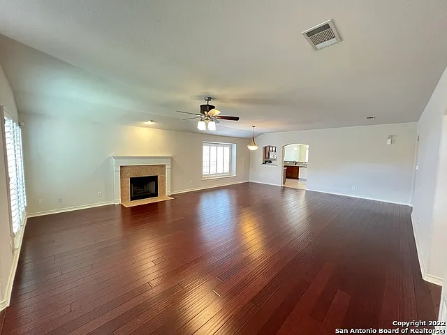 1303 Bluff Frst — Photo 7