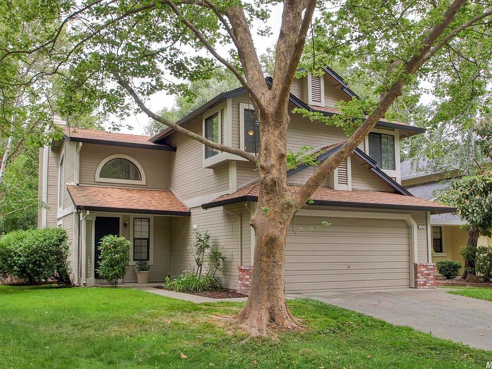 1st image of 2735 Stonecreek Dr