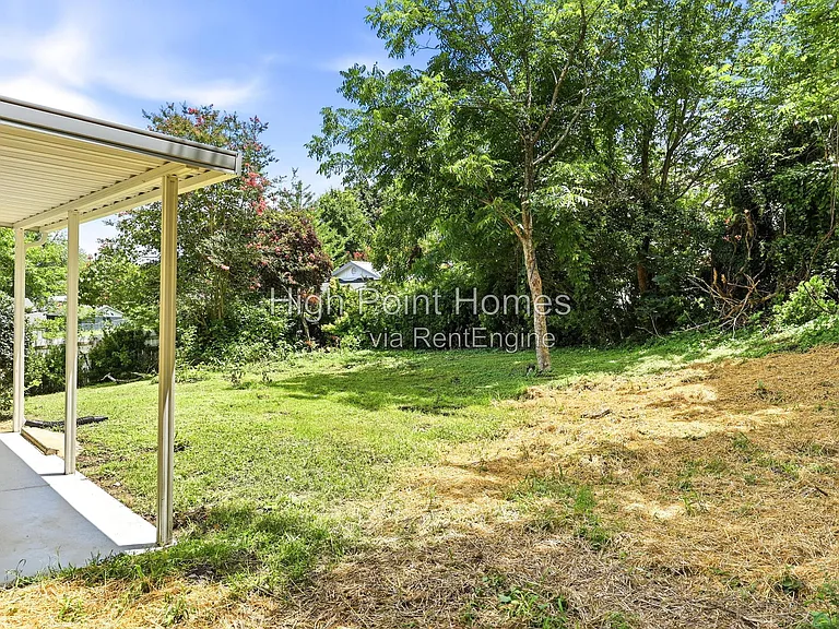 114 Alpine Dr — Photo 21