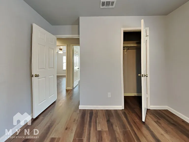 11831 James Vinson Dr — Photo 17