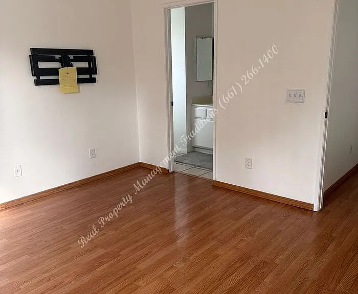 44639 Tarragon Dr — Photo 16