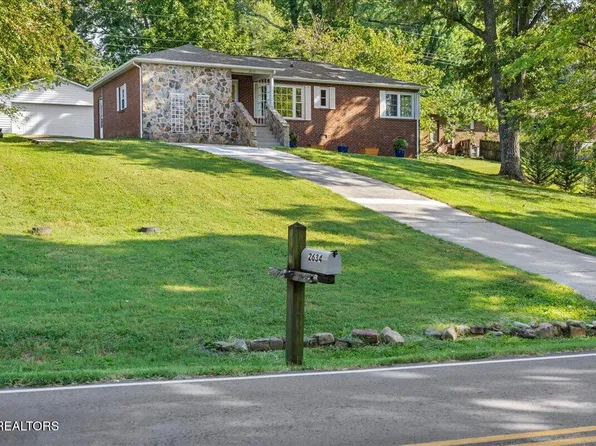 2634 May Ave, Maryville, TN 37804