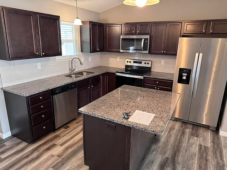 8731 Chris St — Photo 3