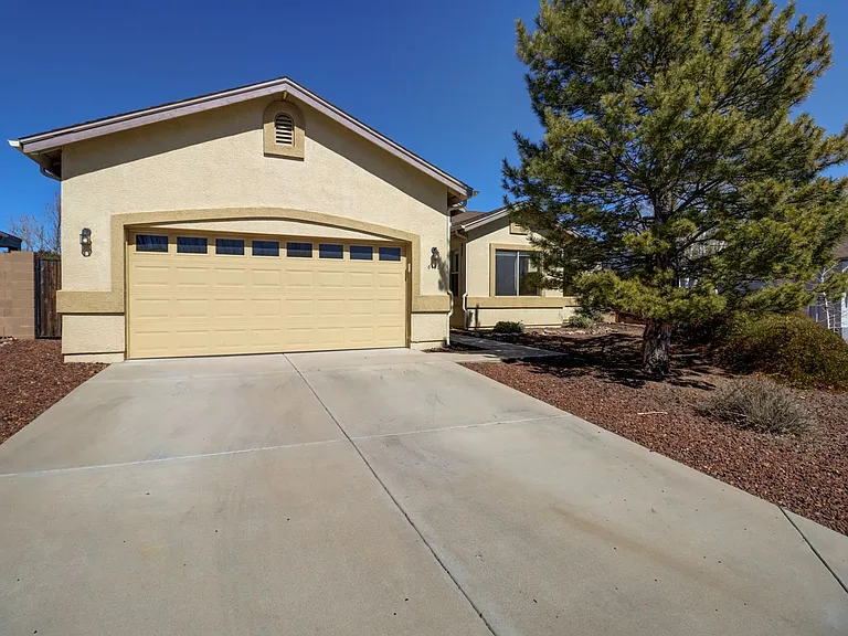 6496 E Brombil St — Photo 1