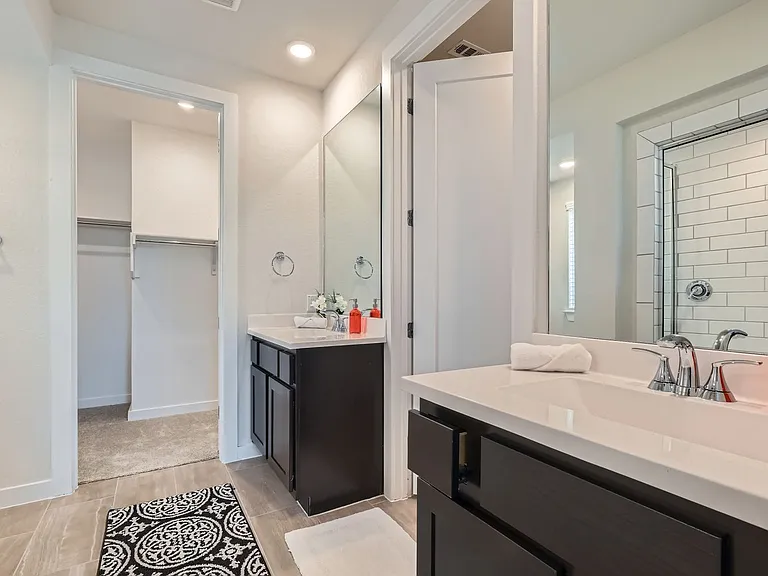 10710 Saleh Cor — Photo 19