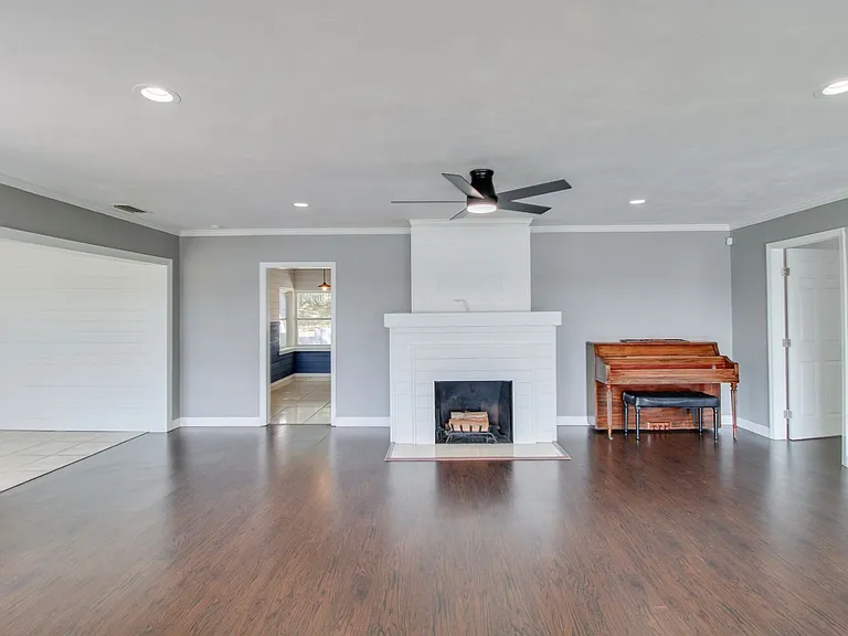 8875 Lake Florence Blvd — Photo 11