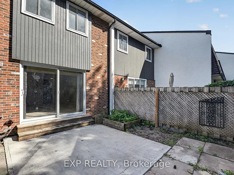 77 Linwell Rd #113 — Photo 37
