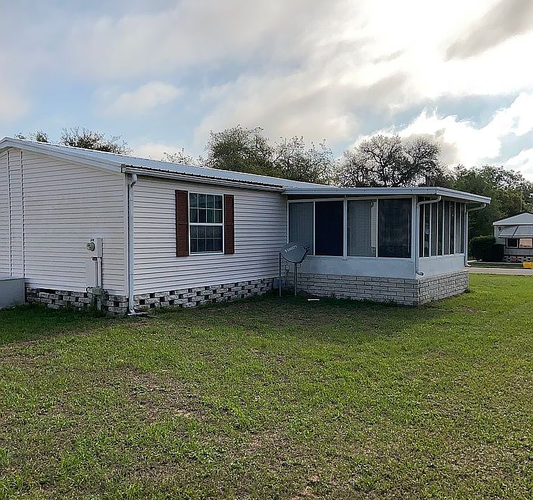 403 Carnation Dr, Fruitland Park, FL 34731 Zillow