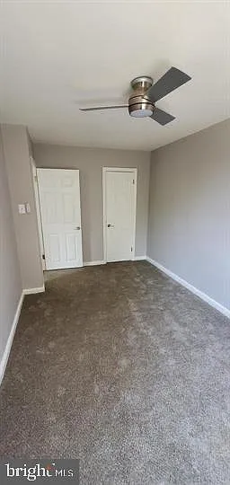 E Fariston Dr — Photo 26